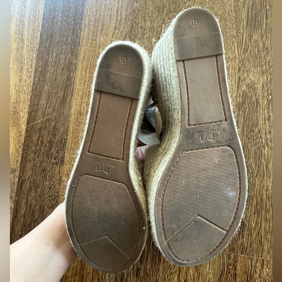 Marc fisher suede wedges size 11 - Picture 4 of 10